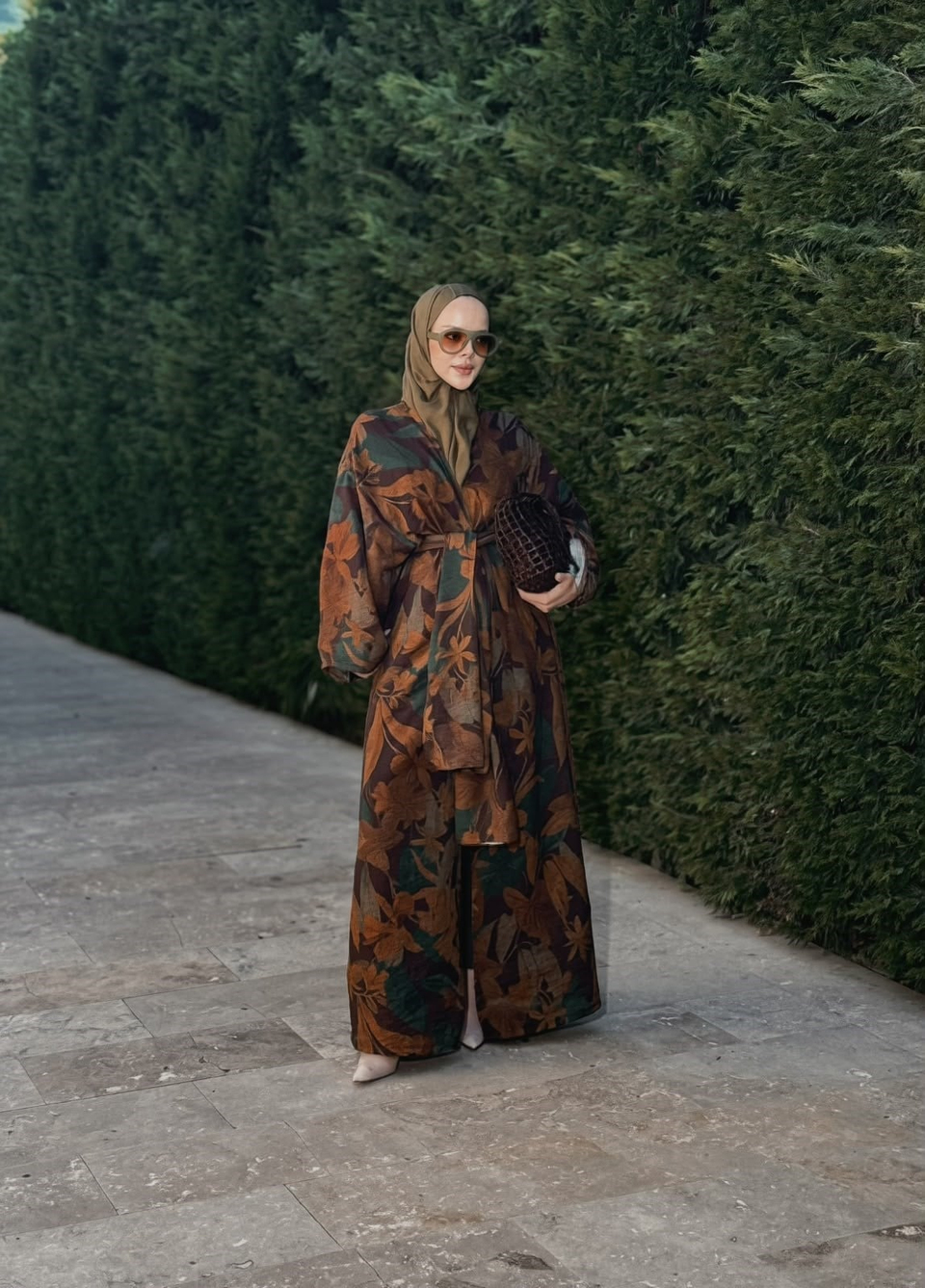 İTHAL KETEN TASARIM ABAYA SETİ KAHVE