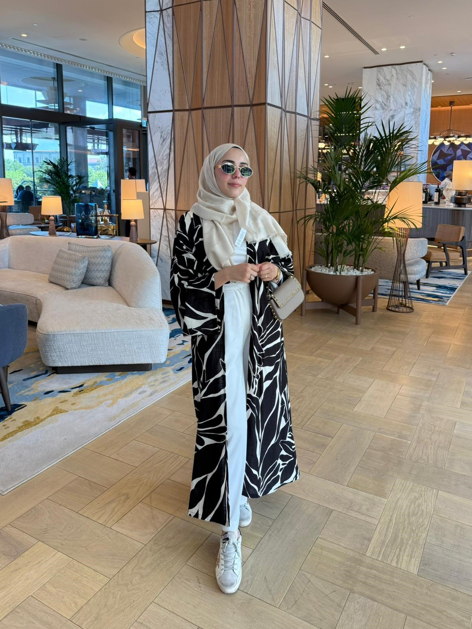 İTHAL KETEN TASARIM ABAYA SETİ SİYAH/BEJ
