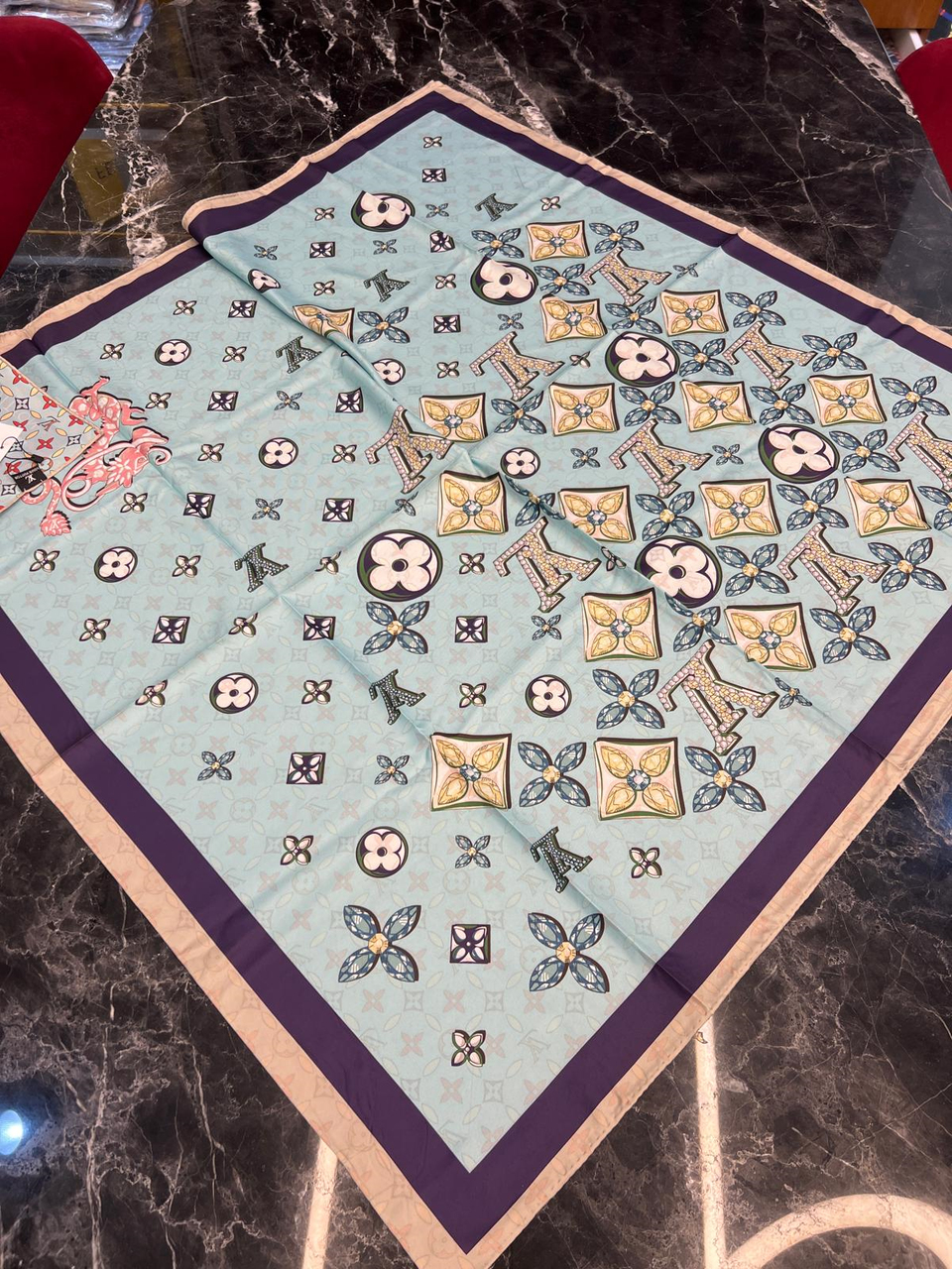 LV TWİL İPEK EŞARP