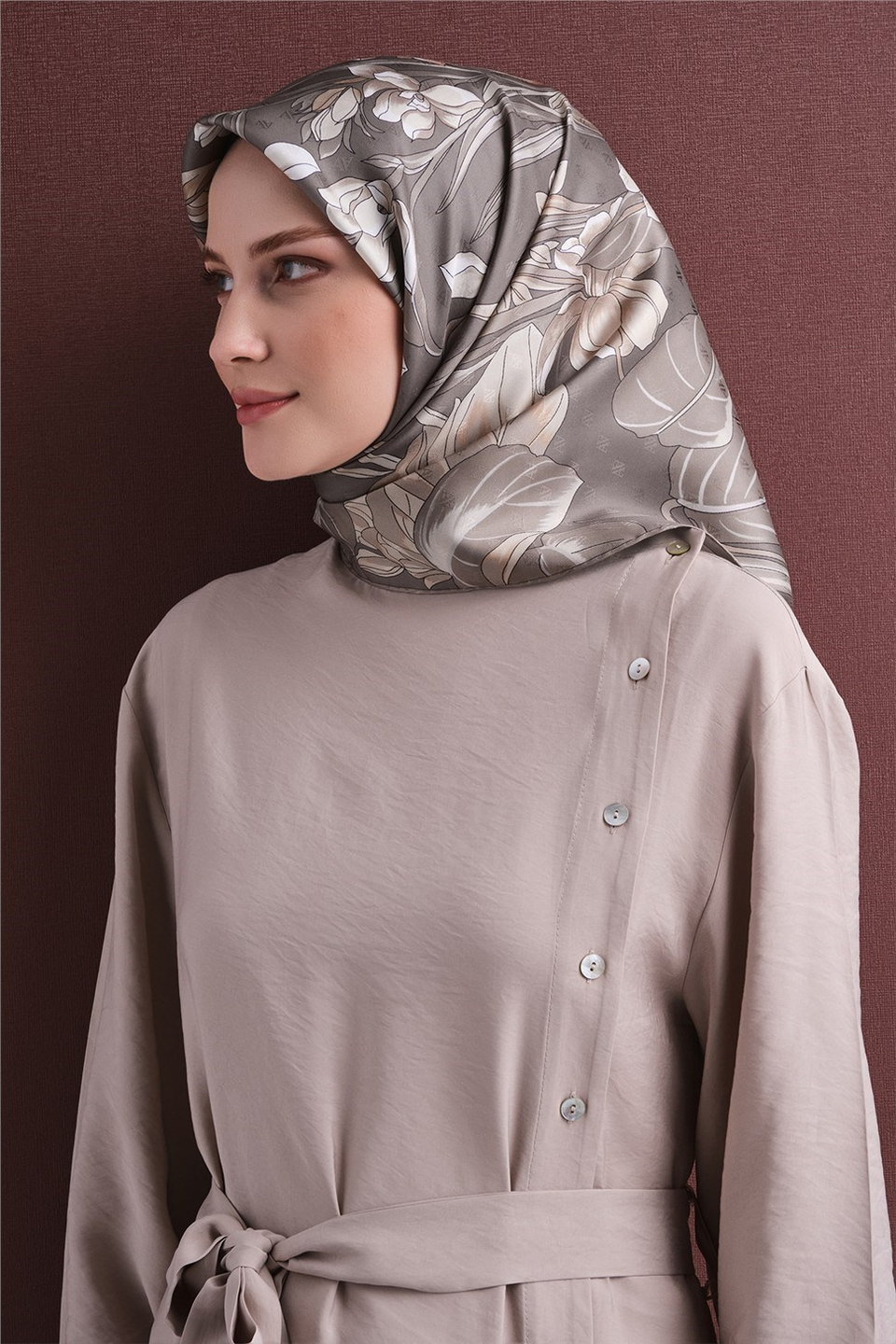 Armine Saf İpek Twill Eşarp 9608