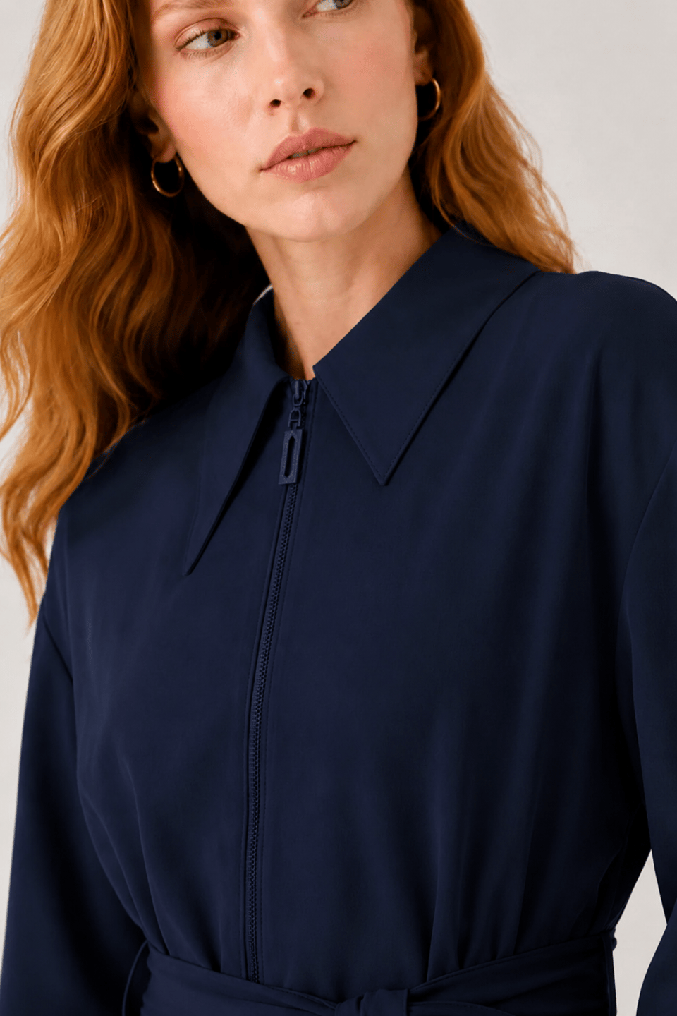 Dik Yaka Kuşaklı Nakış Detaylı Lacivert Giy Çık 0387