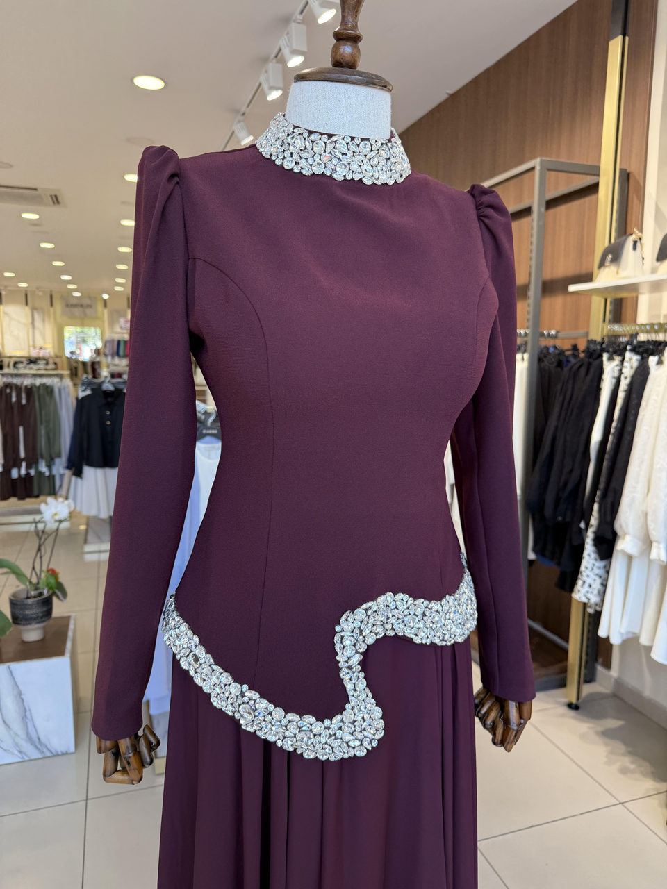 Taş Detaylı Queen Bordo Abiye 4437