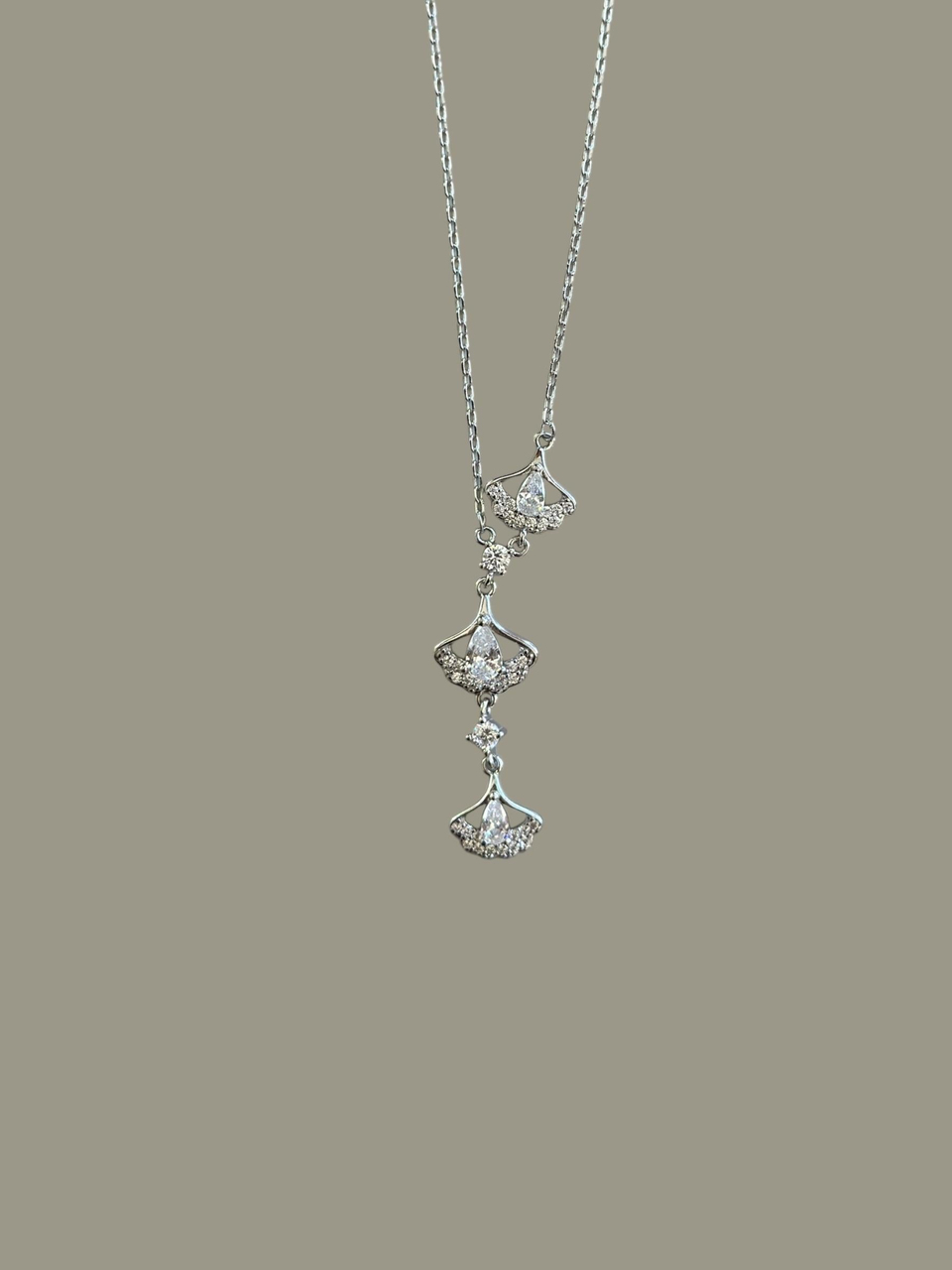 Vérella Gümüş Y Kolye