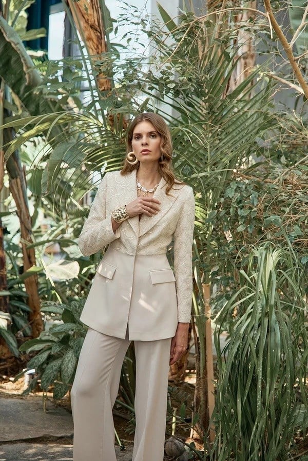 JAMİLA SARAH ANICA TAKIM