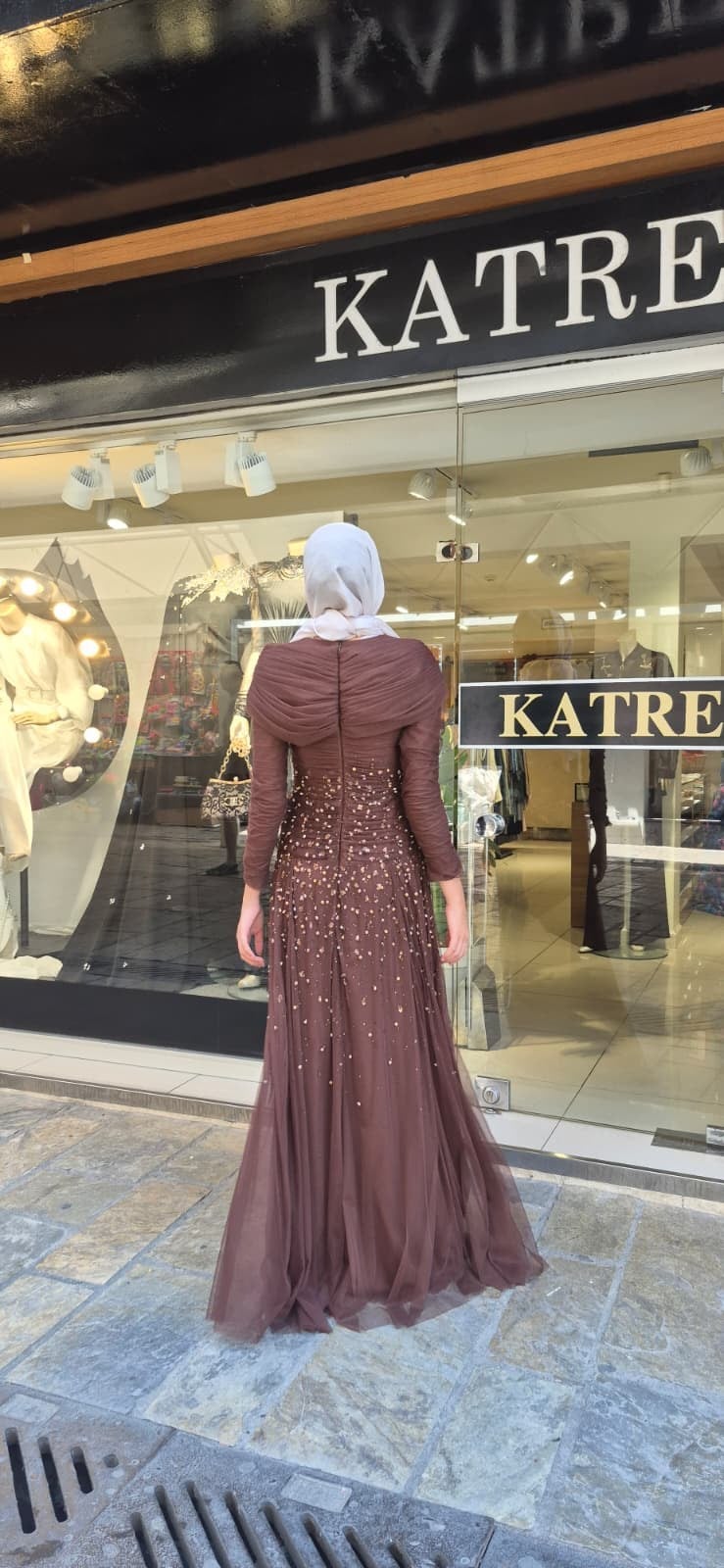 KENZEL TÜL KUMAŞ PUL PAYET İŞLEMELİ ABİYE