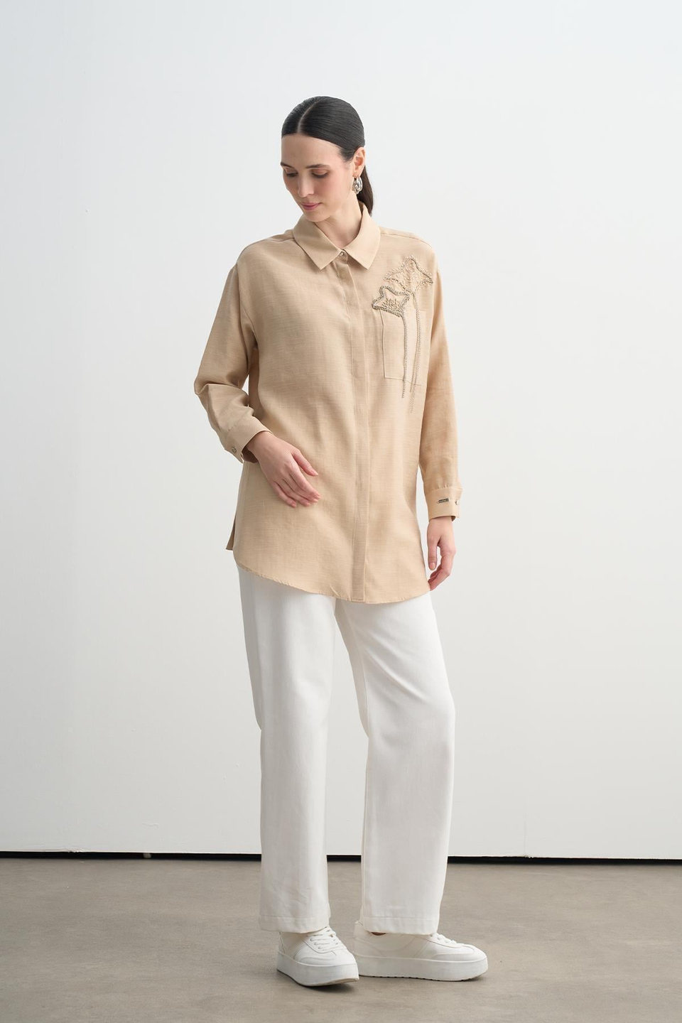 MOODBASIC TAŞ İŞLEMELİ BAMBU KETEN GÖMLEK