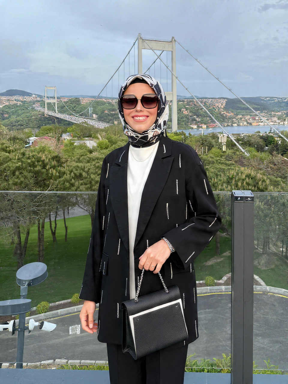 MOODBASİC TAŞLI PÜSKÜLLÜ CUPRA KETEN CEKET