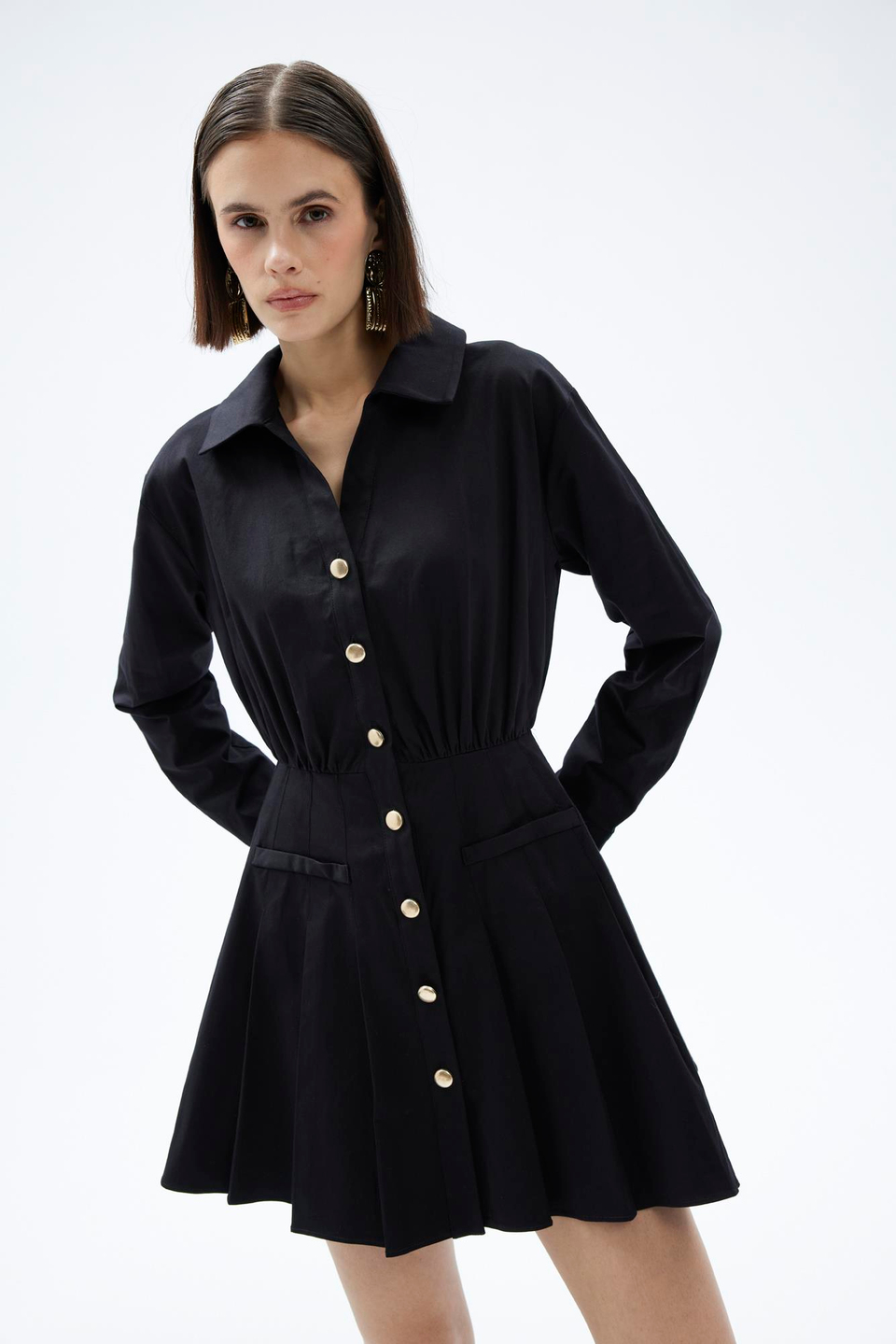BLACK FASHIONABLE BUTTONED DRESS