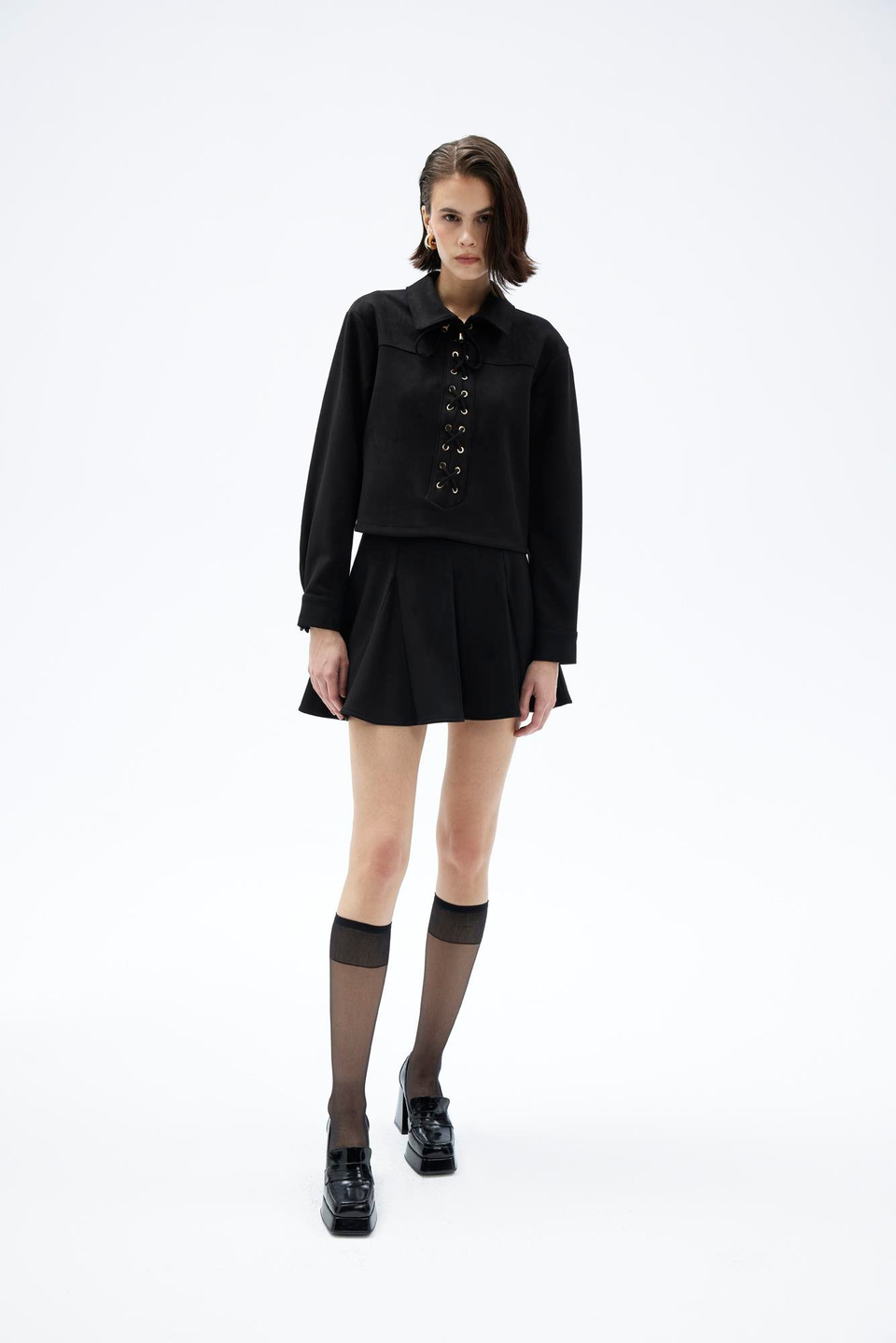 LACE-UP BLACK CARTER BLOUSE