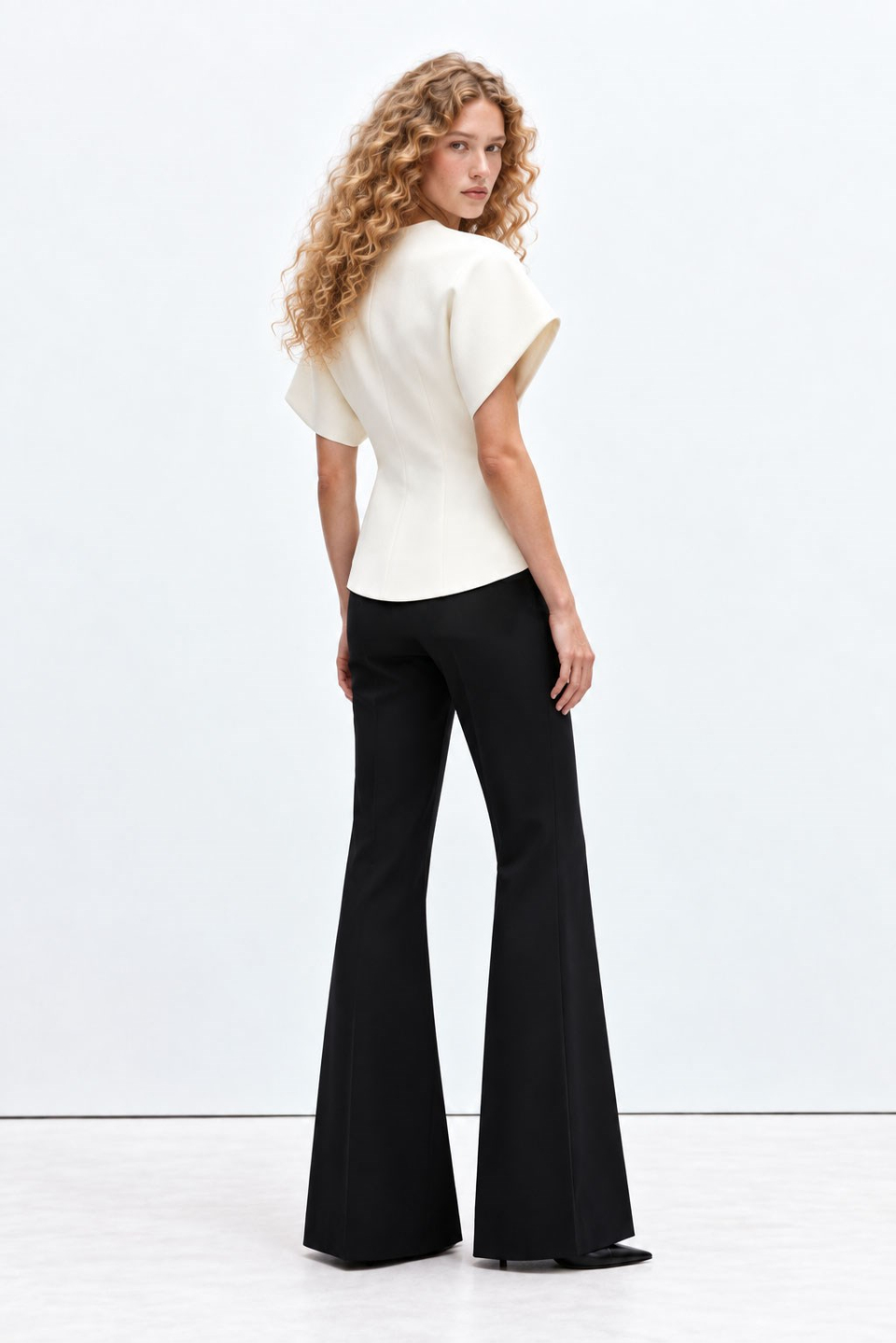MUUN Fall / Winter 26-27 Alix