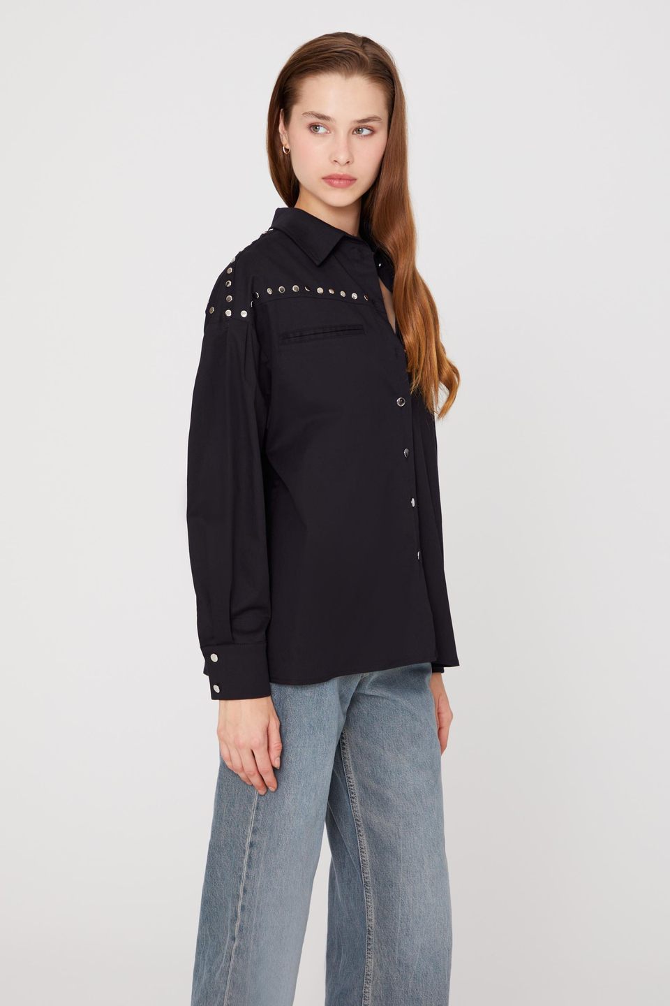 NORA BLACK STAPLE SHIRT