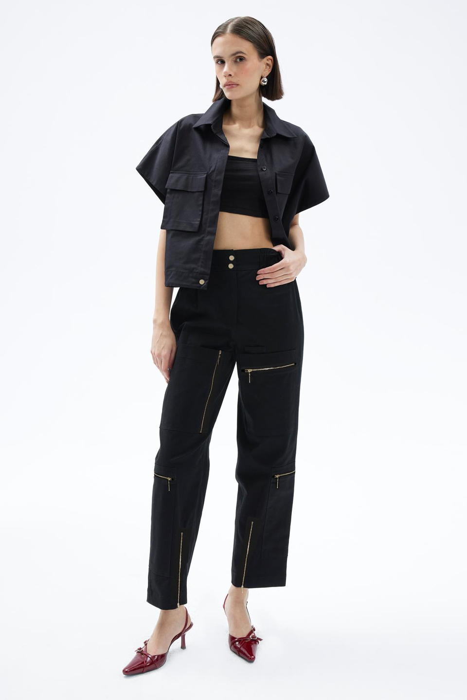 SLAY CARGO PANTS in BLACK