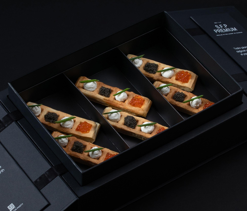 Beluga Havyarlı ve Somon Yumurtalı Tuzlu Gofret