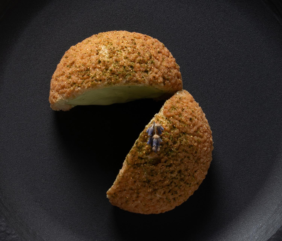 Matcha ve Lavanta Kremalı Choux