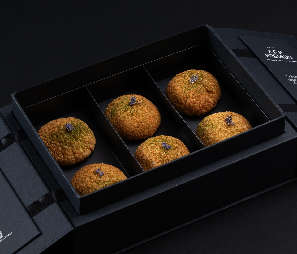 Matcha ve Lavanta Kremalı Choux