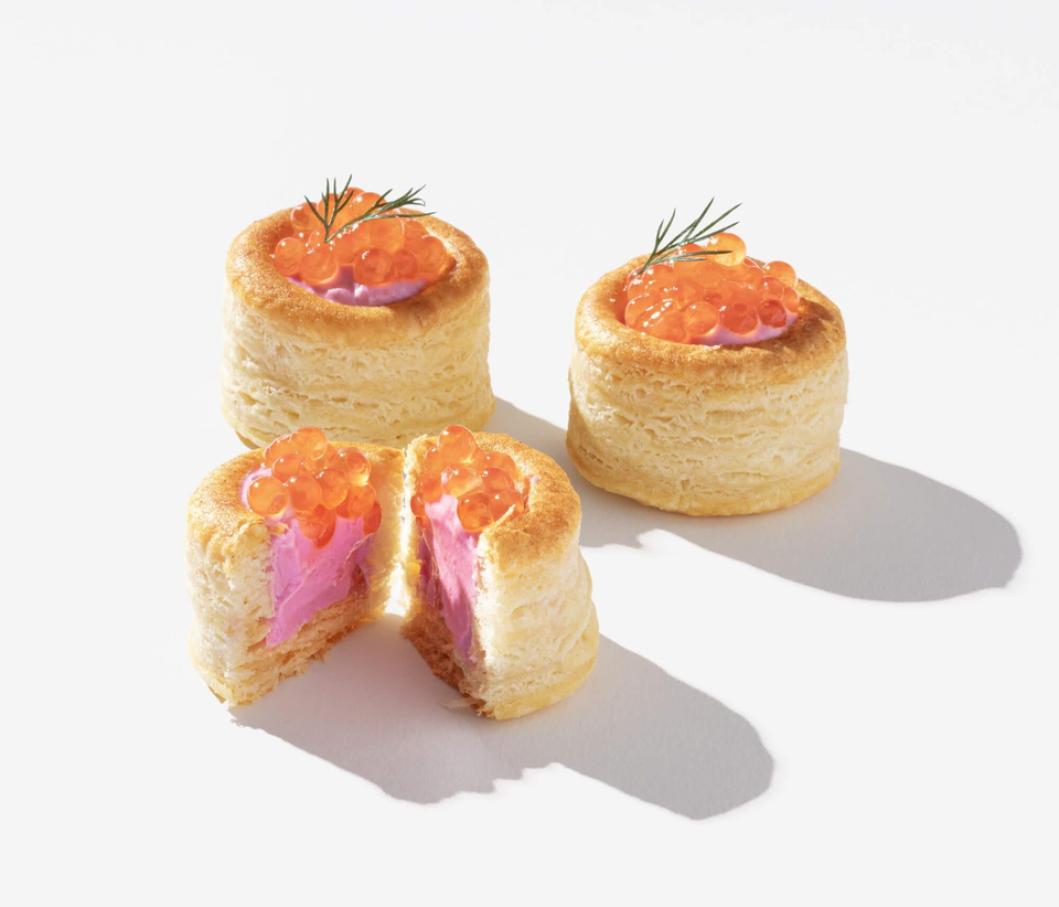 Roast Beetroot and Salmon Caviar Canape - 15 Pcs
