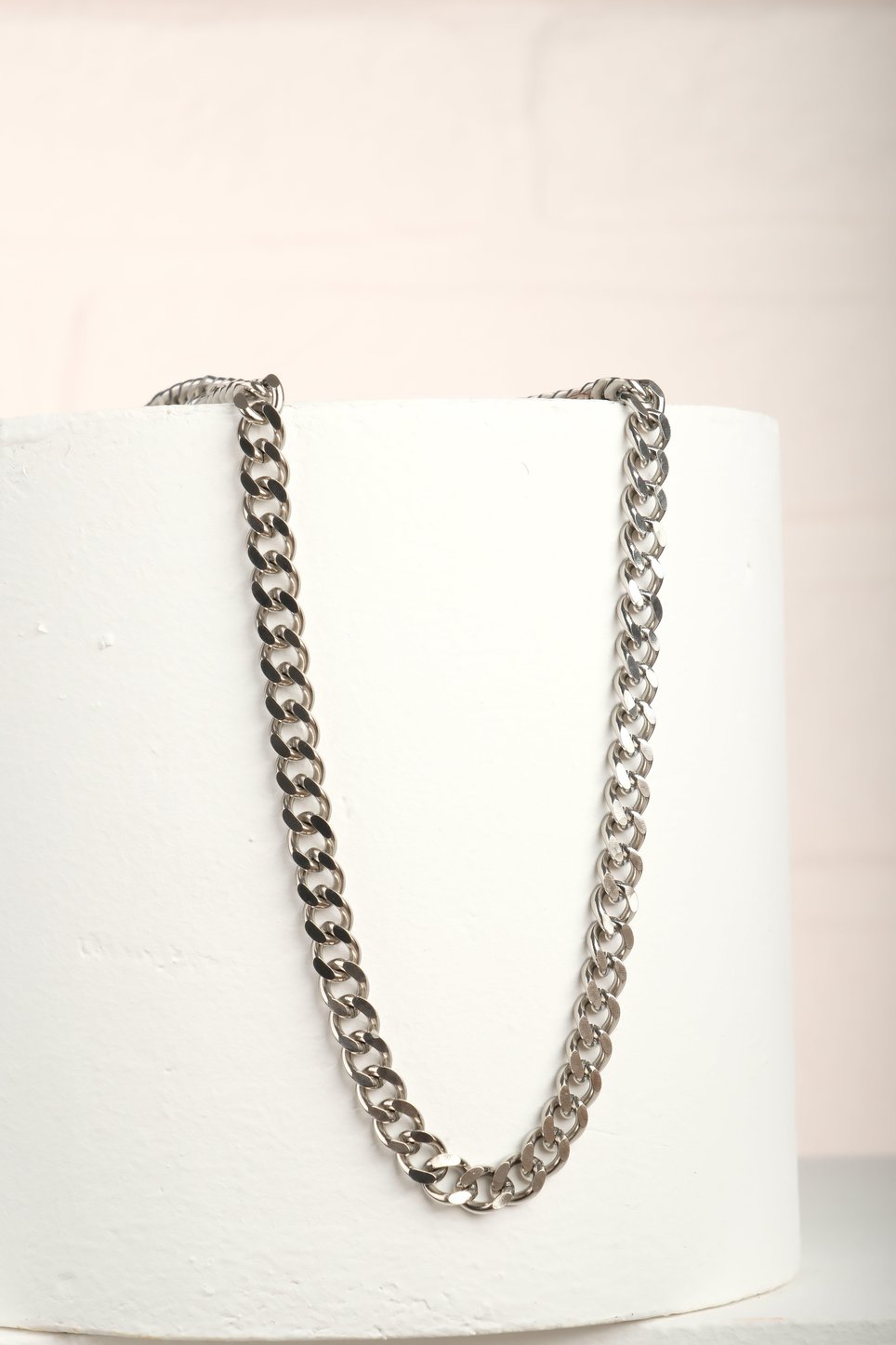 NIEVRE SILVER ÇELİK KOLYE KolyeWATCHOFROYALNIEVRENIEVRE SILVER ÇELİK KOLYE 