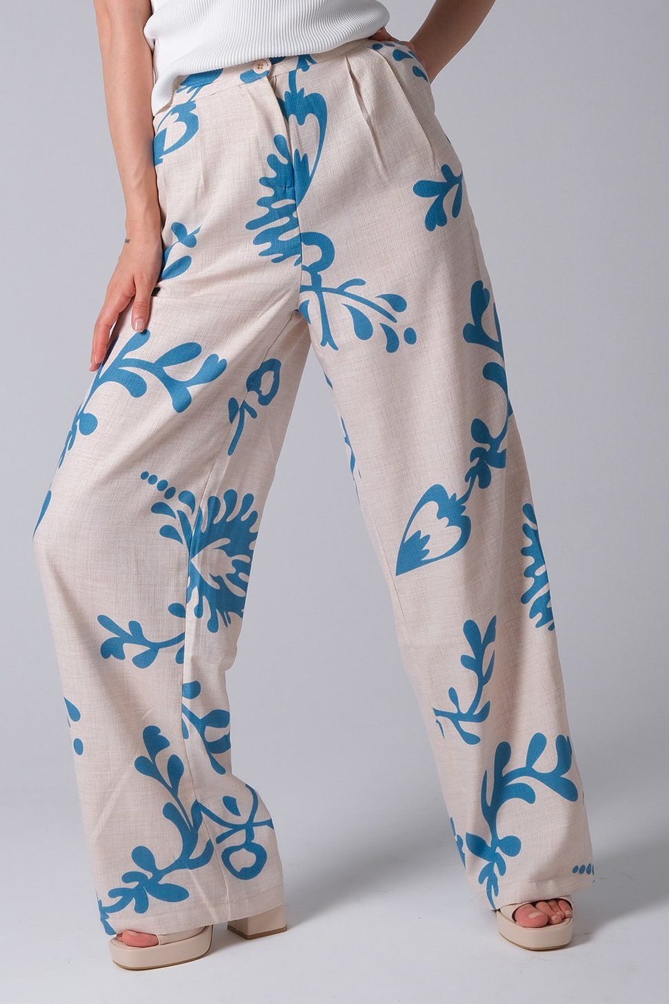 Mavi Renk Kadın Bol Paça Pantalon-Pantolon-Mio Gusto-G0025BUK
