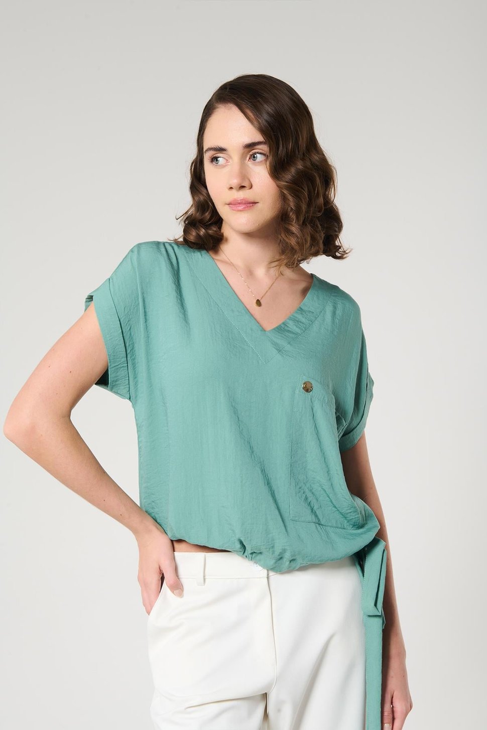 Mint Yeşili Renk Kare Cepli Bluz