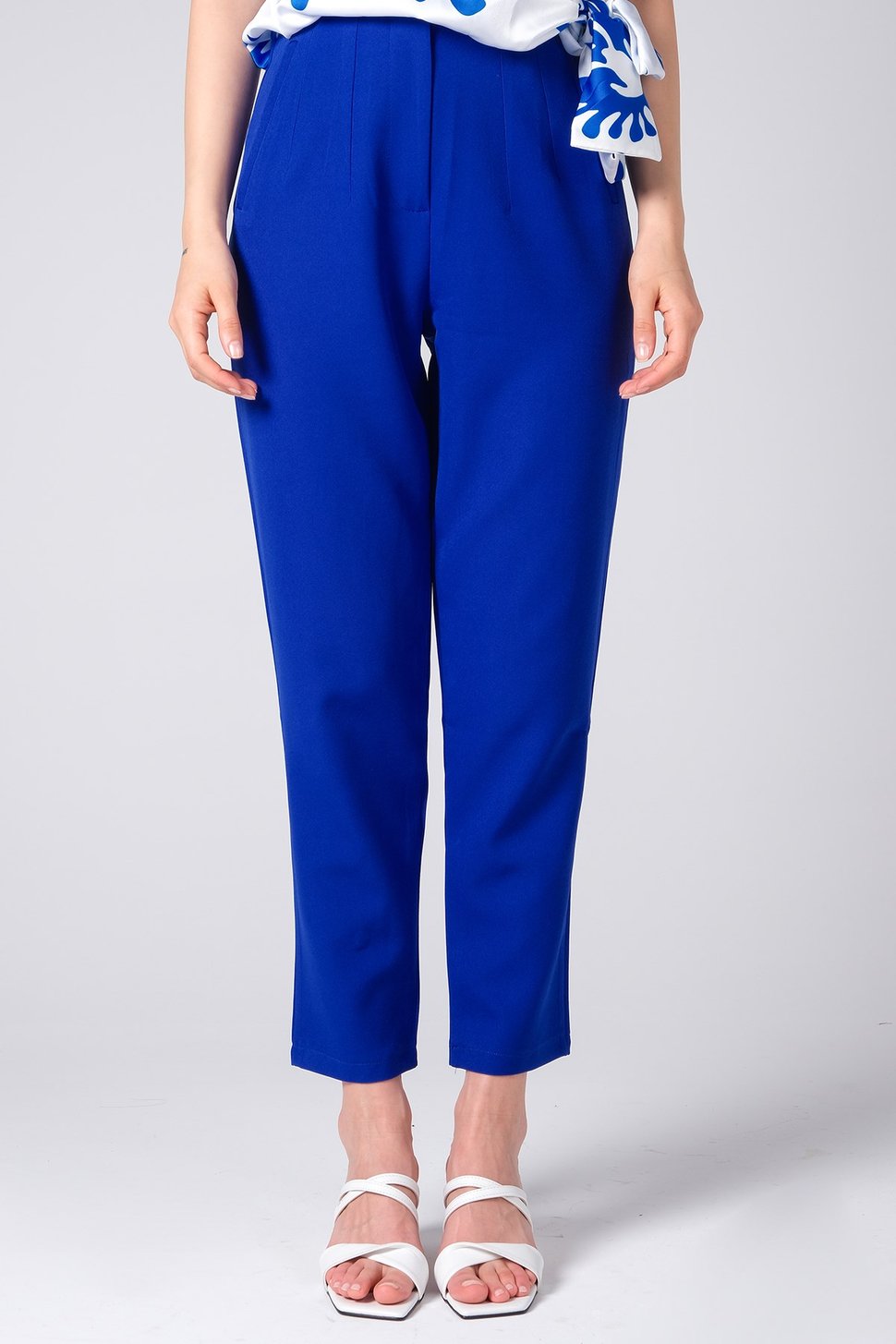 Saks Renk Düz Paça Pantalon-Pantolon-Mio Gusto-G0027SKK