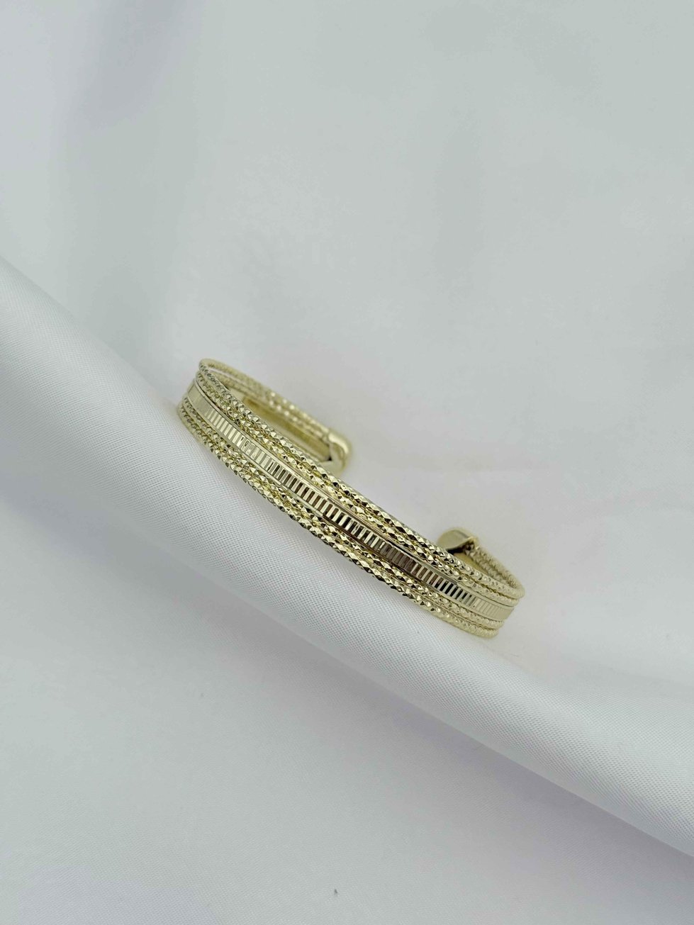 14K Kelepçe // KELEPCE-4377.KELEPCE-4377