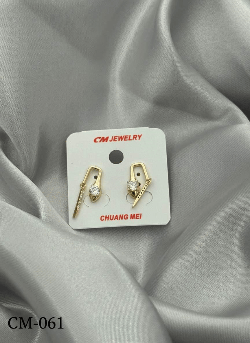 CM Küpe // CM-061.CM-061