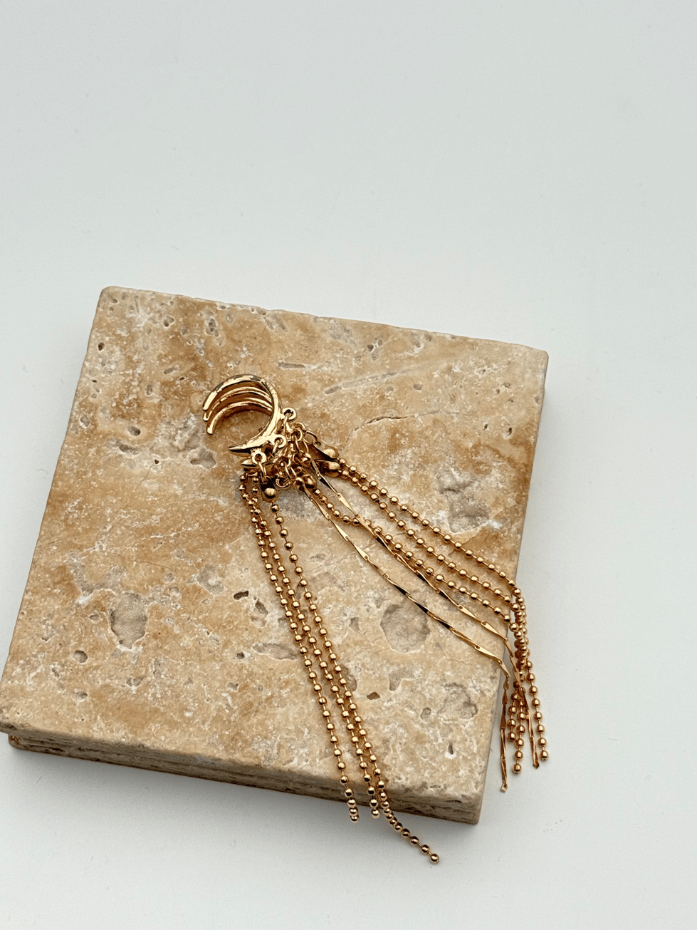 EARCUFF // ITHAL-3598.ITHAL-3598