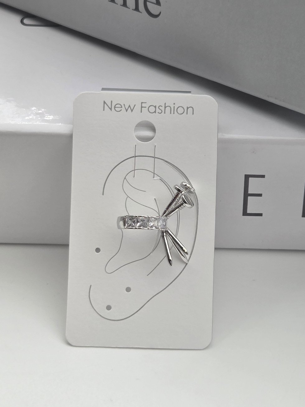 EARCUFF Kıkırdak Küpe // EAR-637.EAR-637