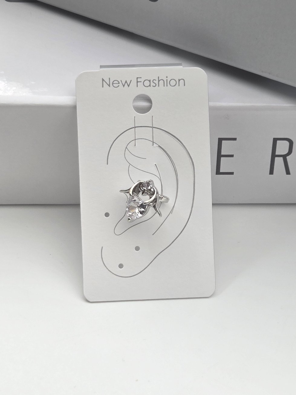 EARCUFF Kıkırdak Küpe // EAR-655.EAR-655