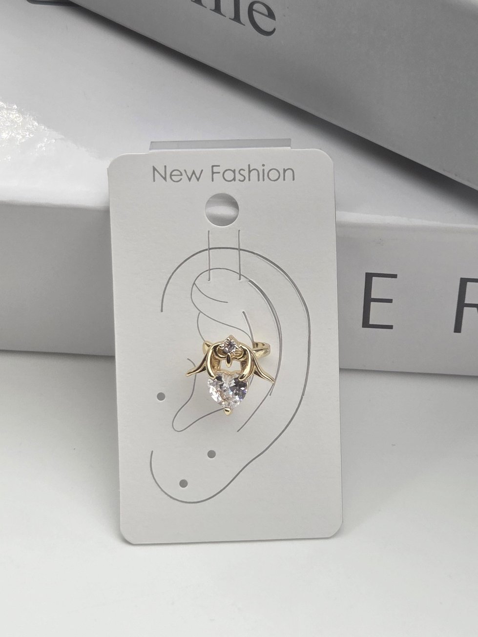 EARCUFF Kıkırdak Küpe // EAR-656.EAR-656