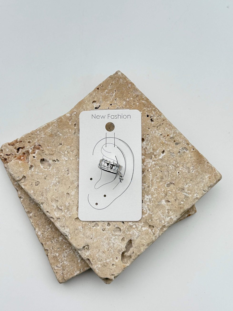 EARCUFF Kıkırdak Küpe // EAR-682.EAR-682
