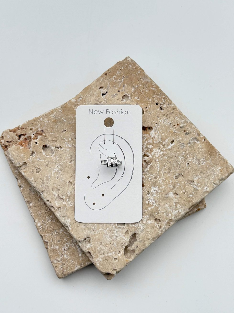 EARCUFF Kıkırdak Küpe // EAR-687.EAR-687