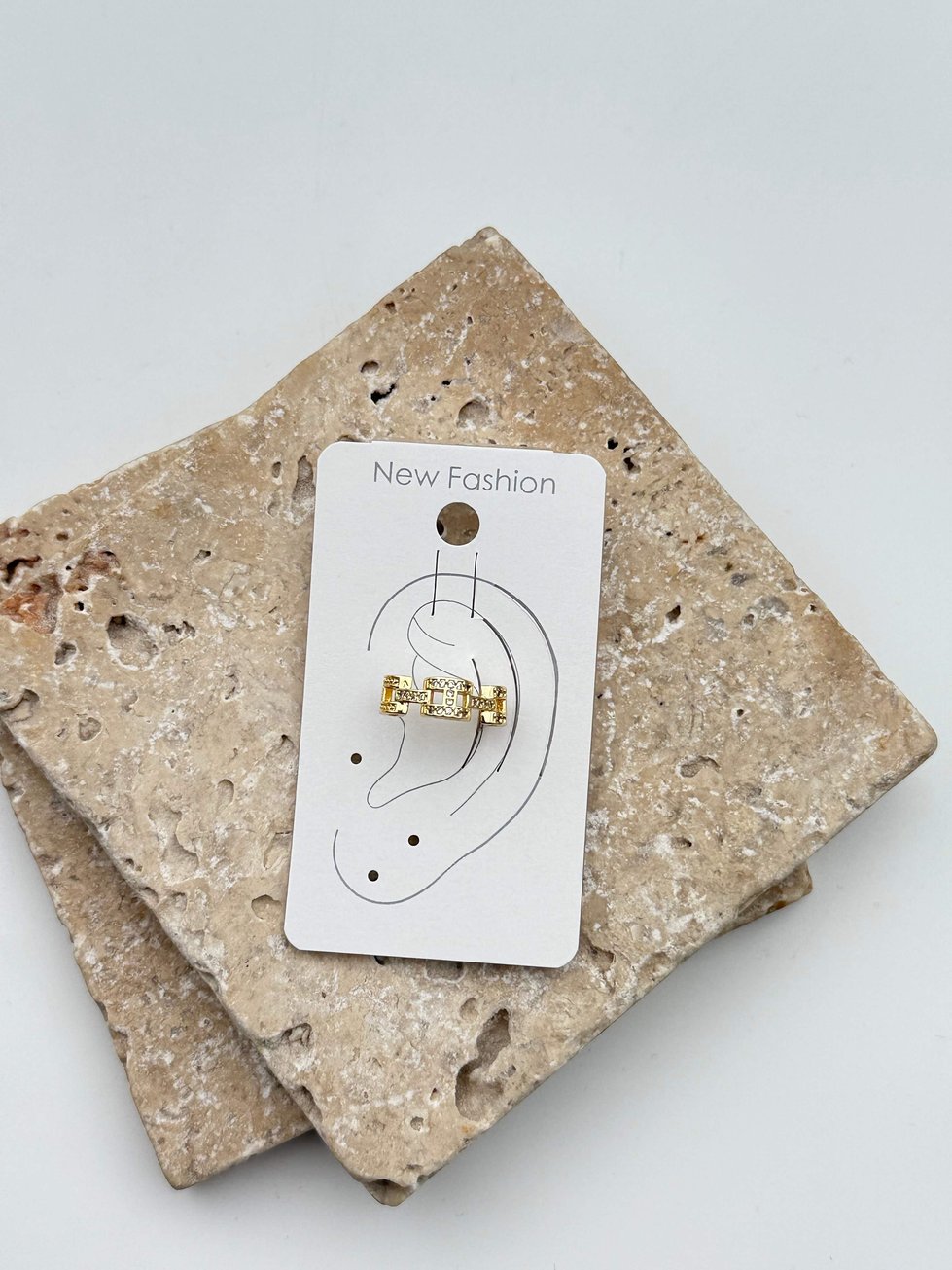 EARCUFF Kıkırdak Küpe // EAR-690.EAR-690