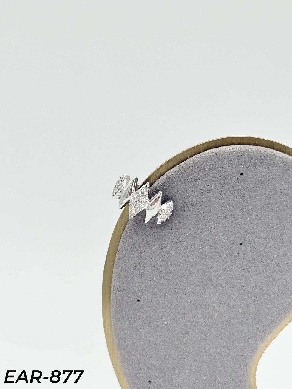 EARCUFF Kıkırdak Küpe // EAR-877EAR-877