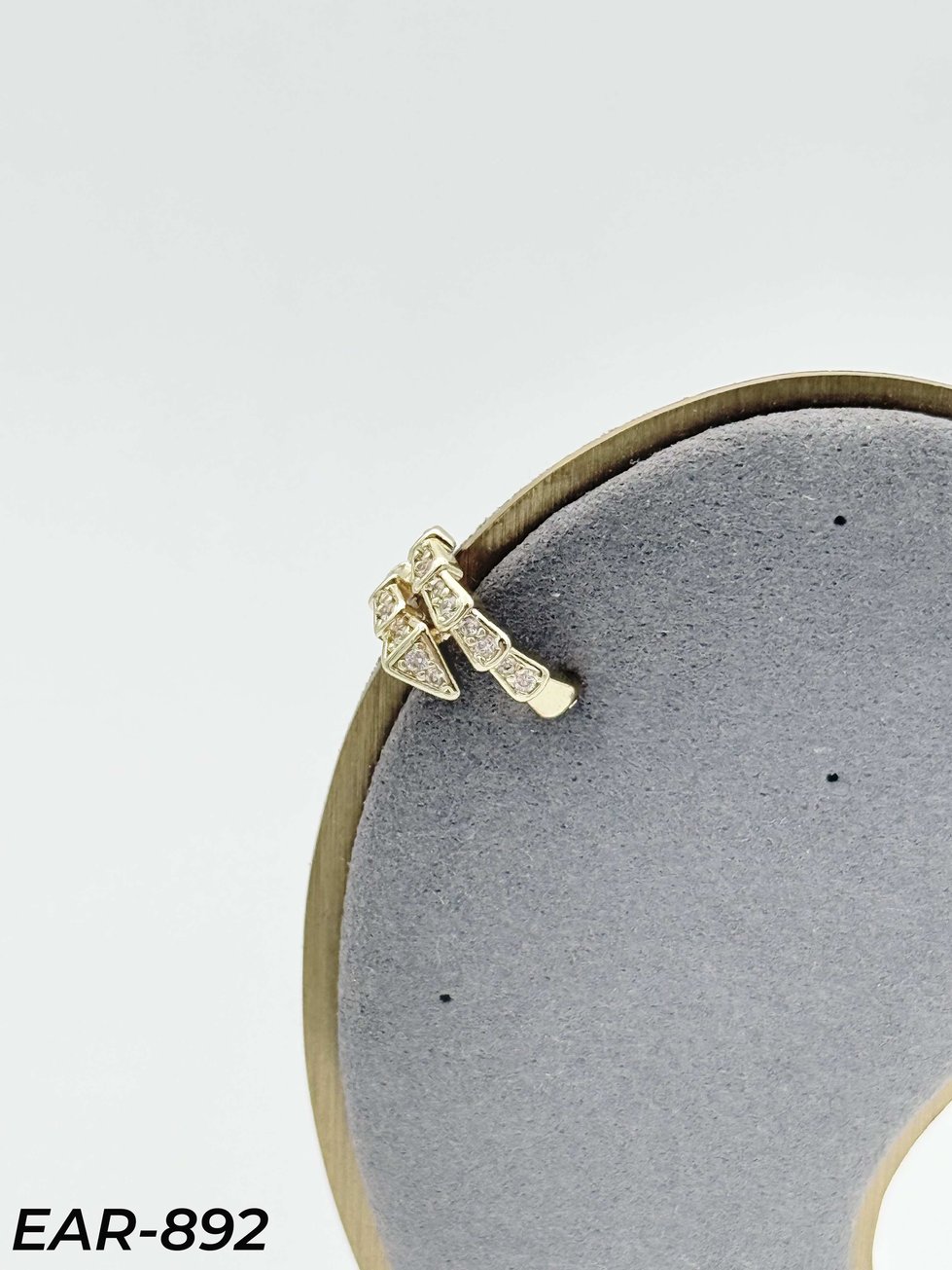 EARCUFF Kıkırdak Küpe // EAR-892EAR-892