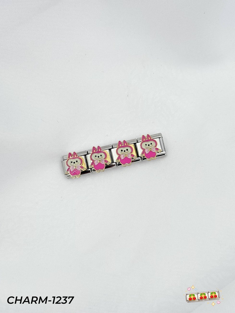 NMT Charm // CHARM-1237CHARM-1237