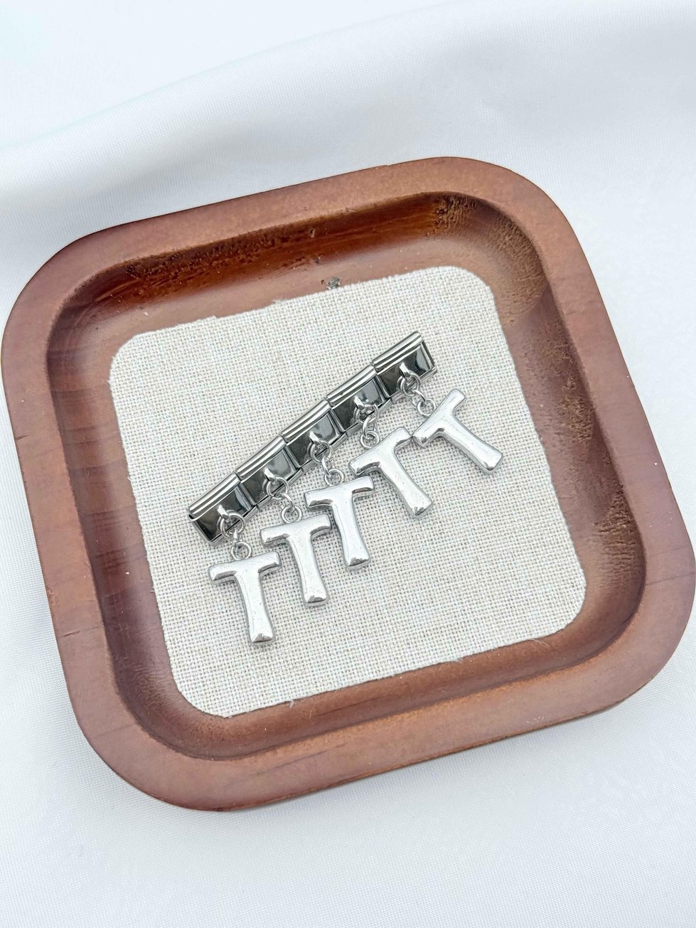 NMT Harfm Charm // CHARM-1230.CHARM-1230