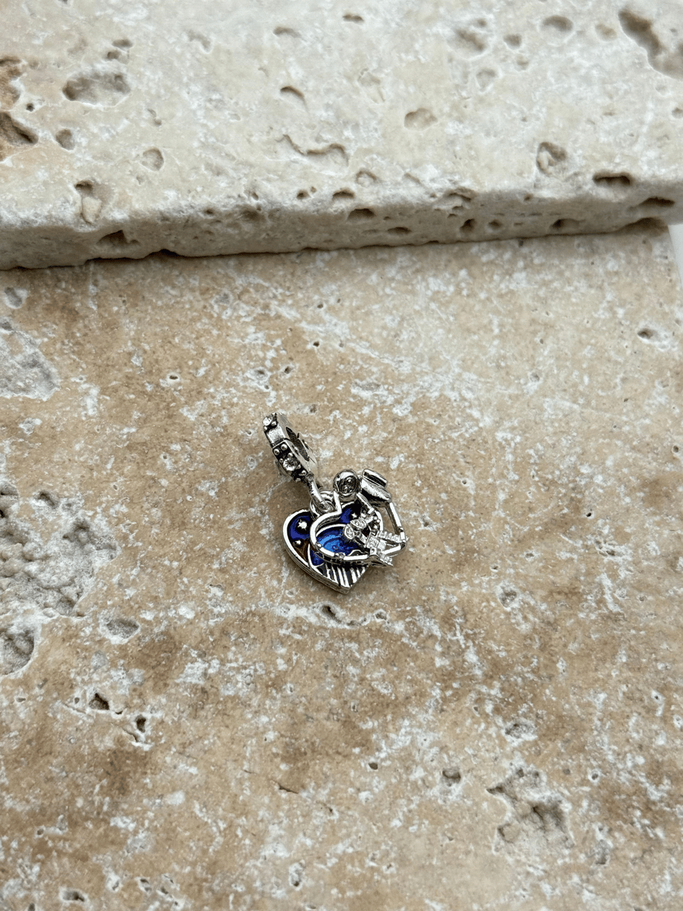 PNDR Charm // CHARM-857.CHARM-857