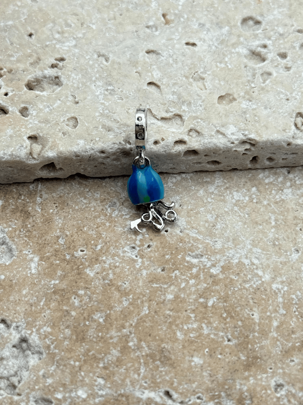 PNDR Charm // CHARM-934.CHARM-934