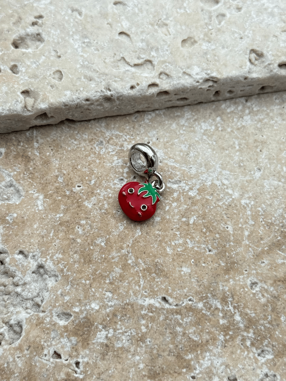 PNDR Charm // CHARM-939.CHARM-939
