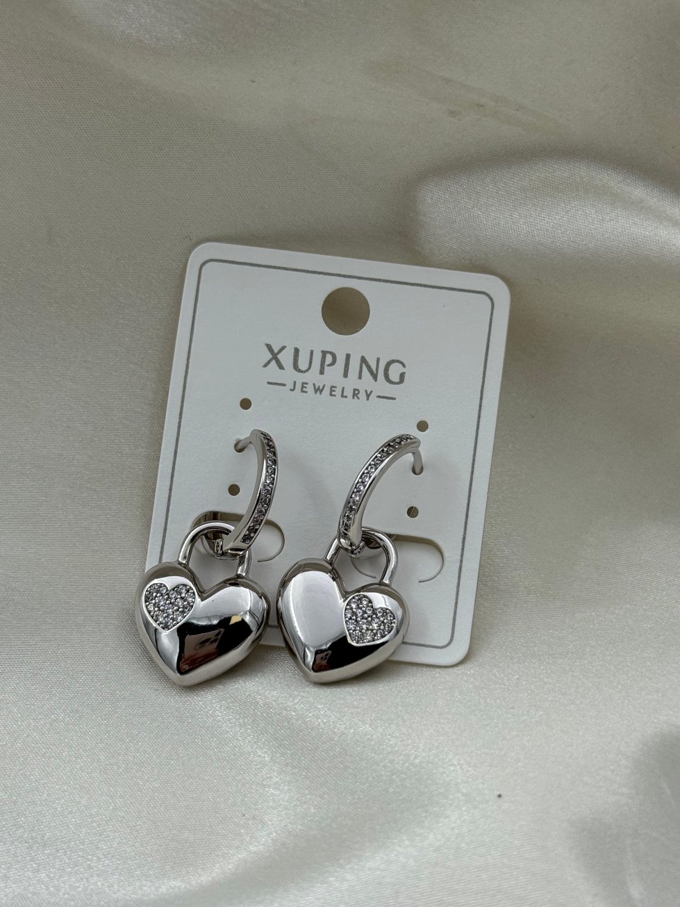 XUPING Küpe // K-XU-1904.K-XU-1904