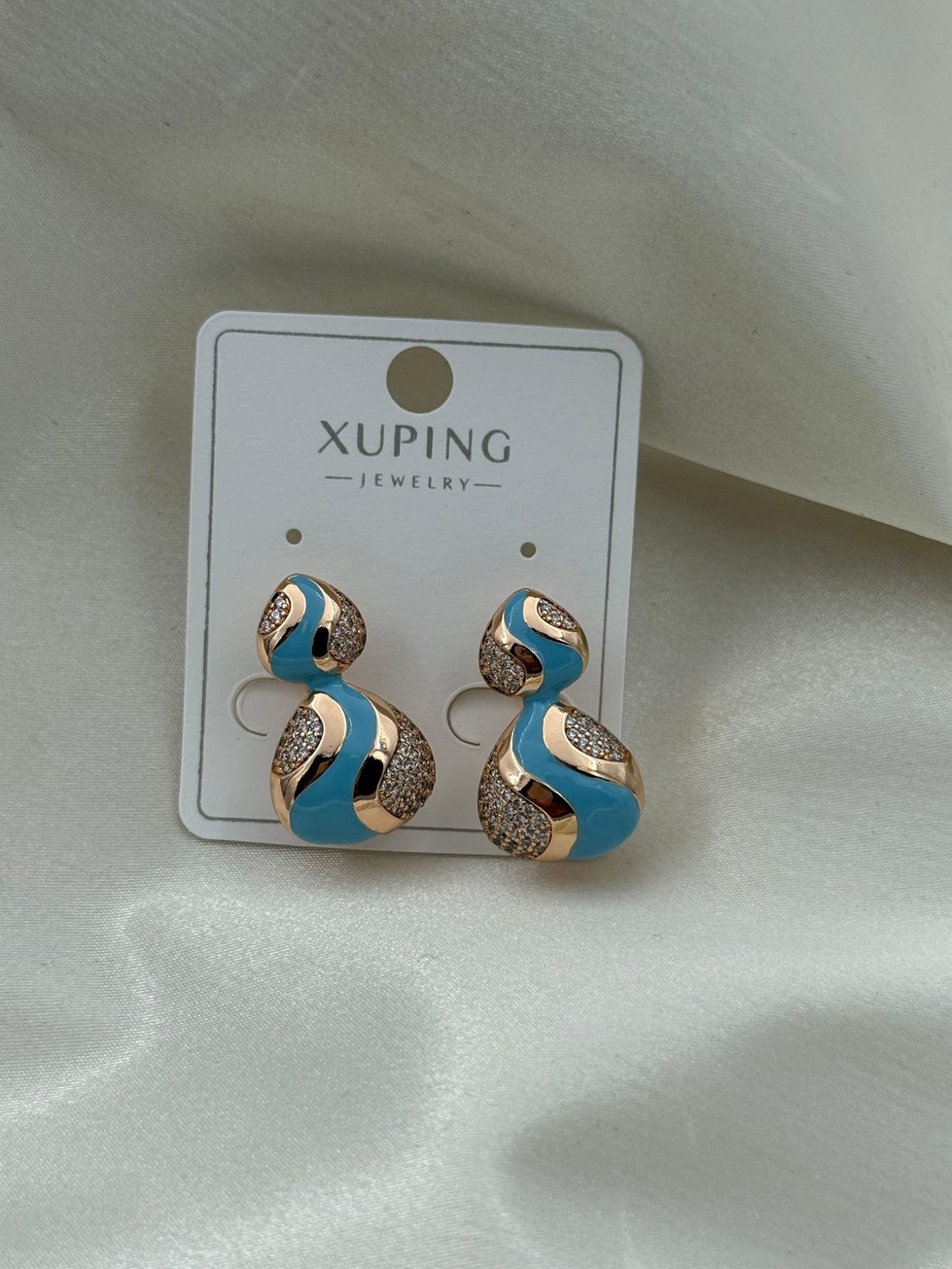 XUPING Küpe // K-XU-2019.K-XU-2019